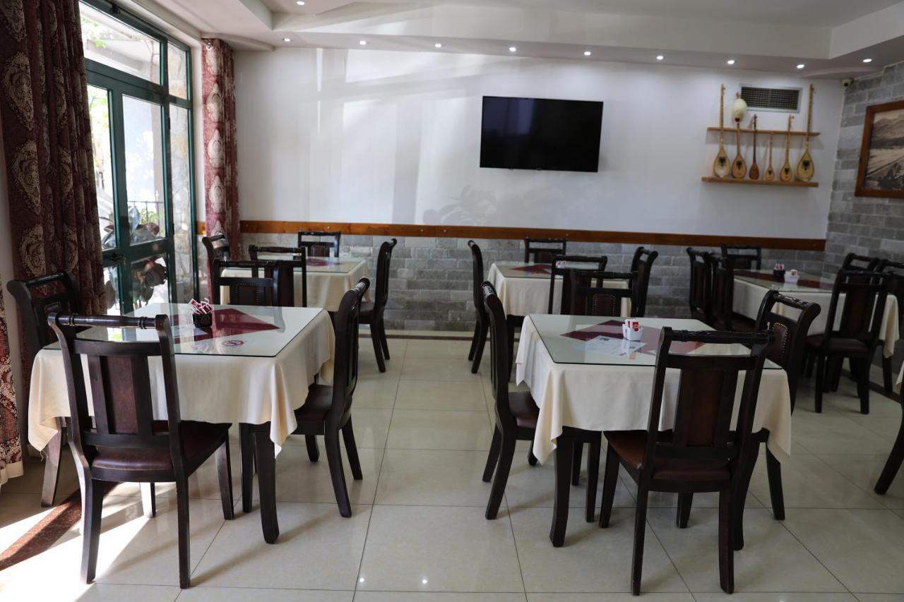 Hotel Kalaja Boks Екстериор снимка