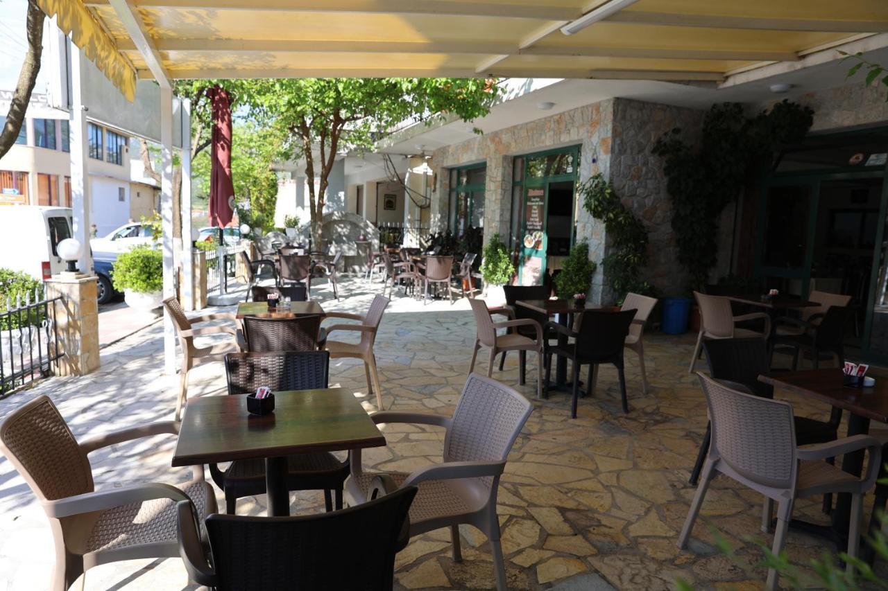 Hotel Kalaja Boks Екстериор снимка
