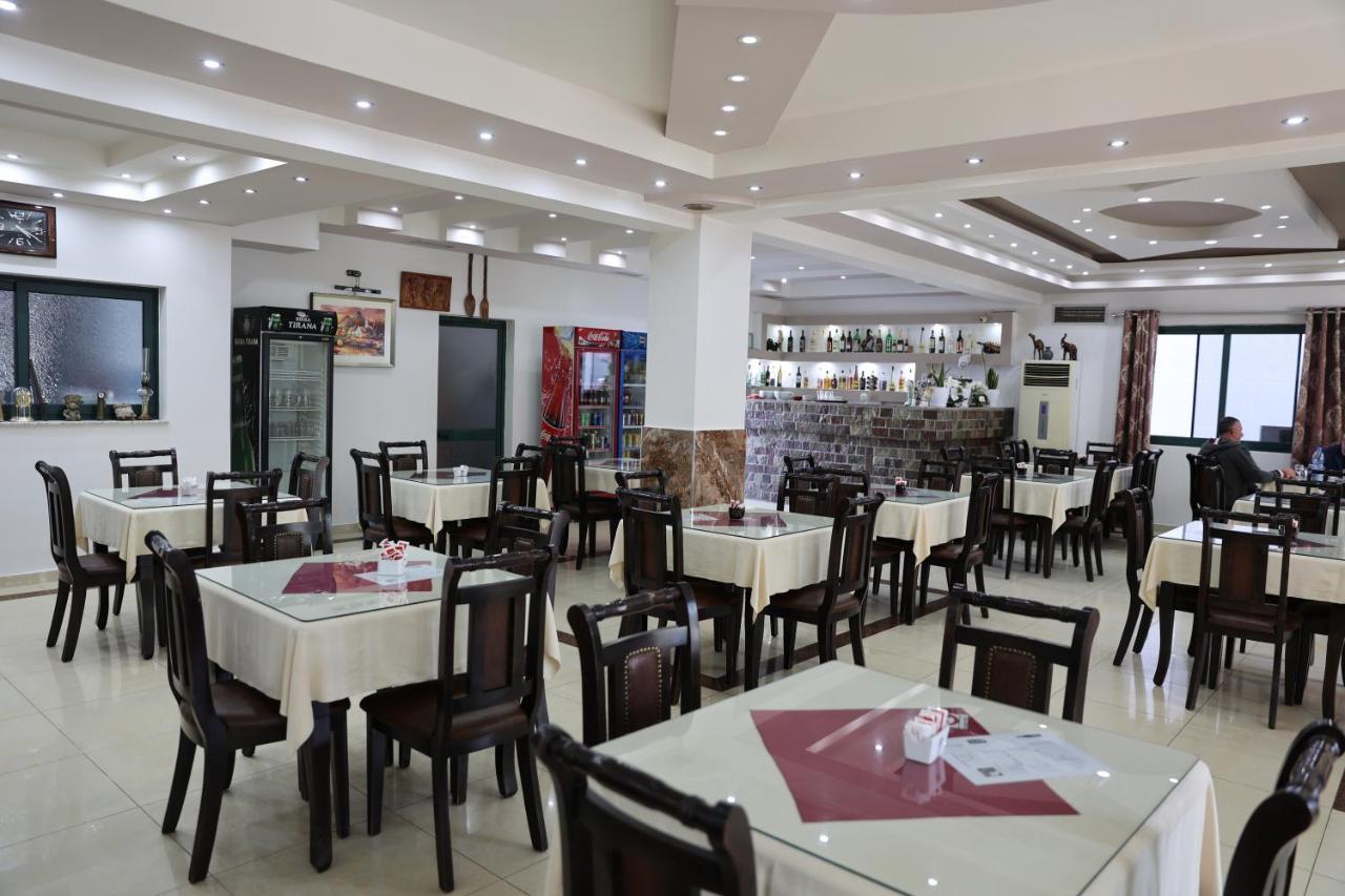 Hotel Kalaja Boks Екстериор снимка